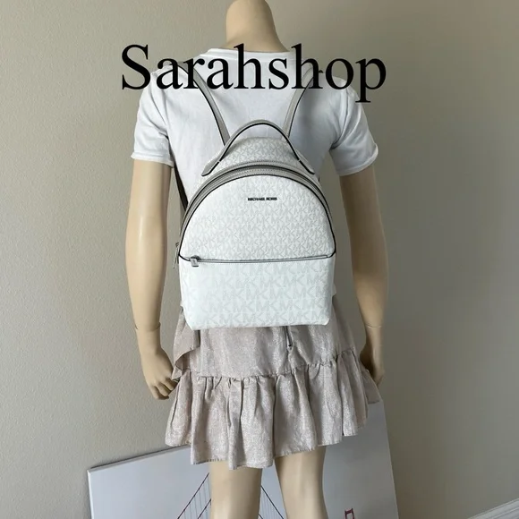 🌼Michael Kors Sheila medium front pocket backpack - Picture 8 of 14